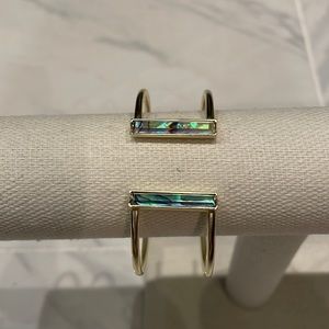 Kendra Scott bracelet